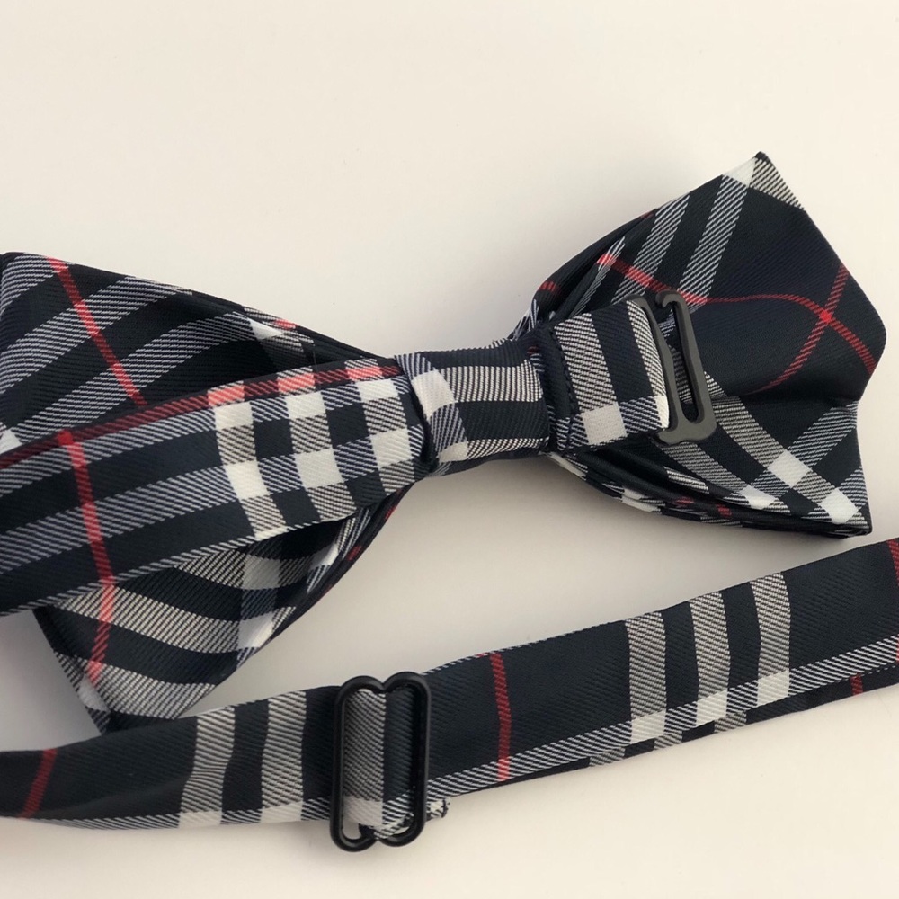 Men's Tartan Black Party Bow Tie - Picture 2 of 2